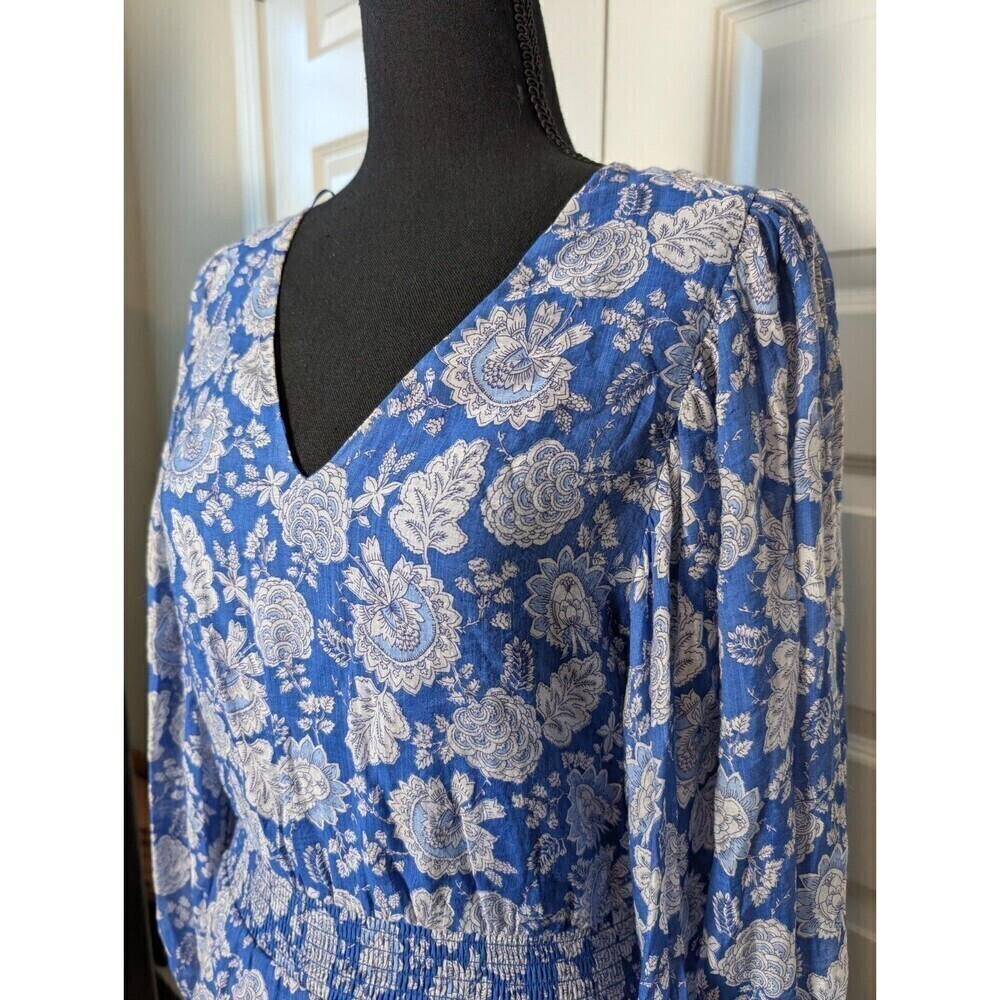 Vince Camuto V-Neck Peplum Top Blue and White Floral Blouse Top Size Small - Picture 7 of 15
